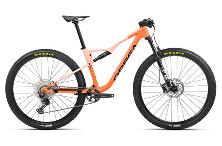 Bicicleta Orbea OIZ H30 2023 color NARANJA/BEIGE